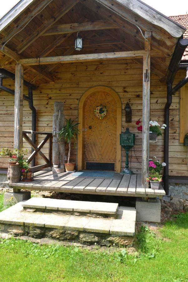 Agroturystyka Teosiowo Pobiedna Exteriér fotografie