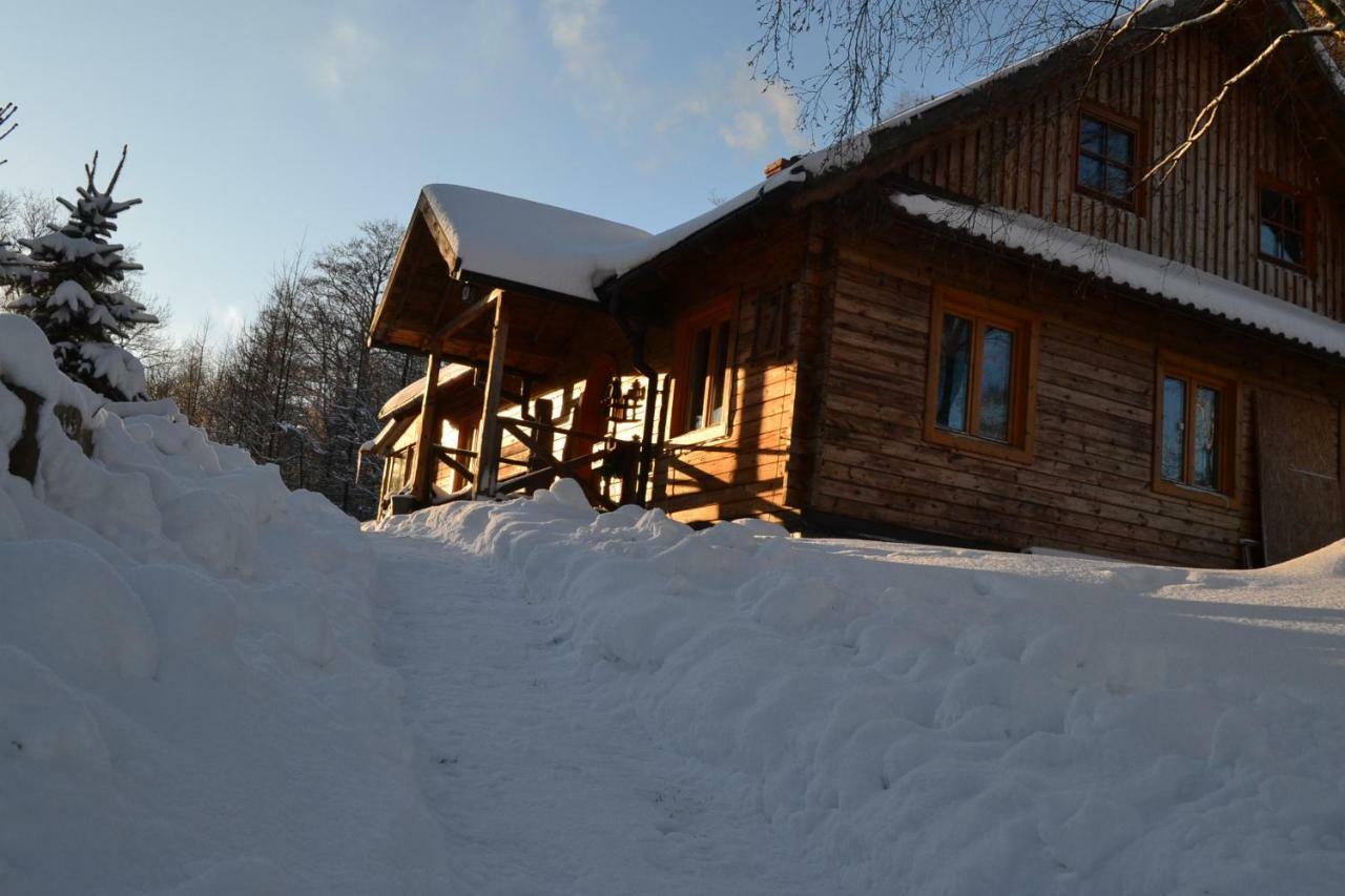 Agroturystyka Teosiowo Pobiedna Exteriér fotografie